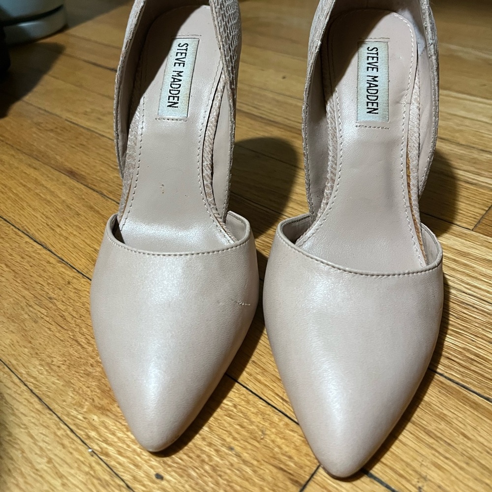 Steve Madden Giddy Pumps